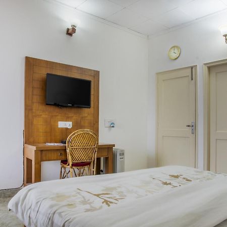 Kasauli Edge Apt With Balcony Exterior photo