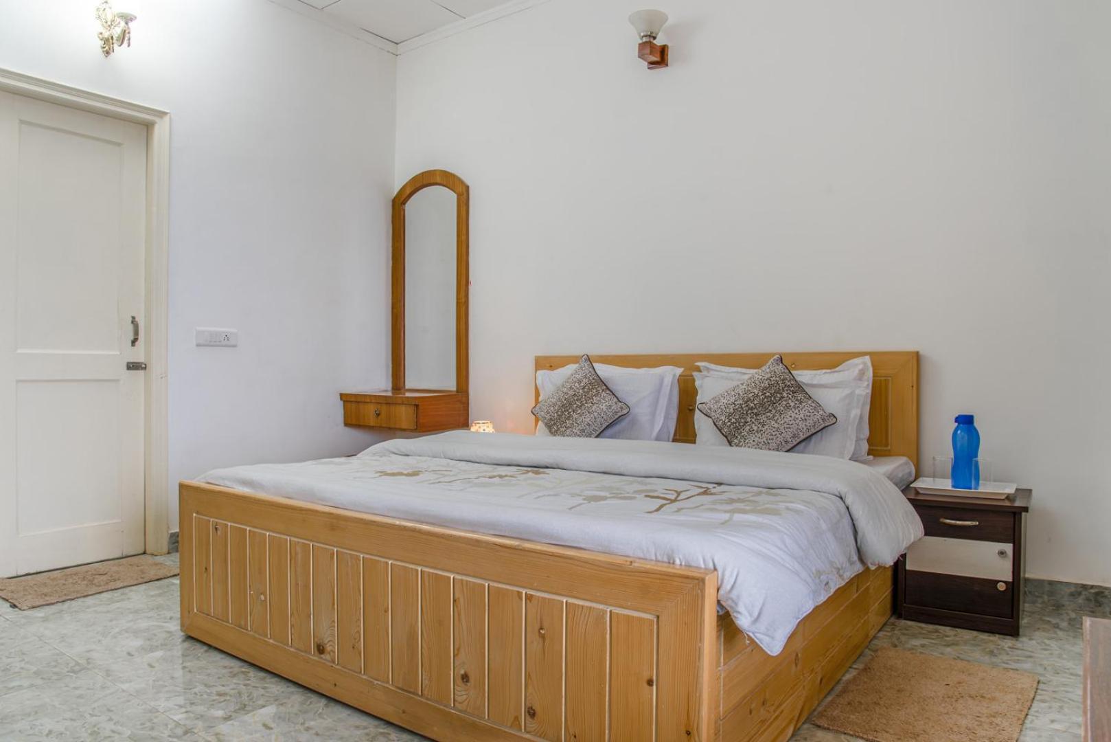 Kasauli Edge Apt With Balcony Exterior photo
